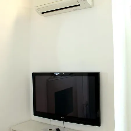 Urban Nest Nyaraló Bari