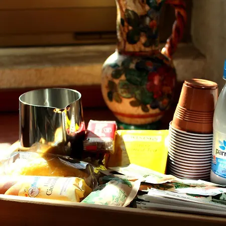 Urban Nest Nyaraló Bari